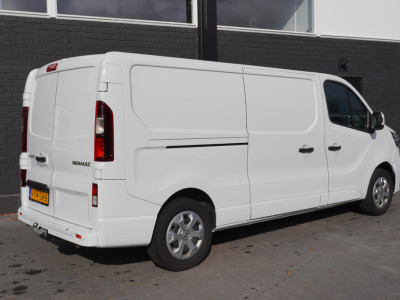 Renault Trafic 2.0 dCi 130PK L2 EURO 6 - Airco - Cruise - PDC - €21.950,- Excl. foto 2