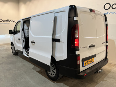 Renault Trafic 2.0 dCi 130 PK L2H1 / Euro 6 / Schuifdeur L + R / LED / Airco / Cruise Control / Camera / Trekhaak / CarPlay / 3-Zits / 69.000 KM !! foto 5