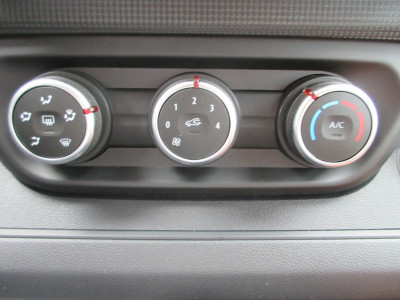 Renault Trafic 2.0 dCi 130 T29 L2H1 DC Work Edition foto 16