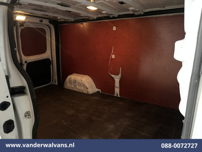 Renault Trafic 2.0 dCi 130pk L2H1 Euro6 Airco | Imperiaal | LED | Cruisecontrol | Parkeersensoren Bijrijdersbank foto 12