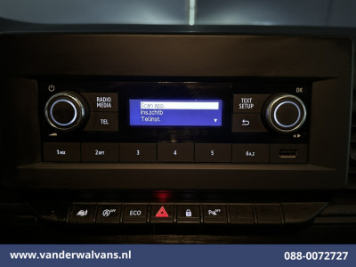 Renault Trafic 2.0 dCi 130pk L2H1 Euro6 Airco | Imperiaal | LED | Cruisecontrol | Parkeersensoren Bijrijdersbank foto 16