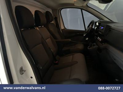 Renault Trafic 2.0 dCi 130pk L2H1 Euro6 Airco | Imperiaal | LED | Cruisecontrol | Parkeersensoren Bijrijdersbank foto 6