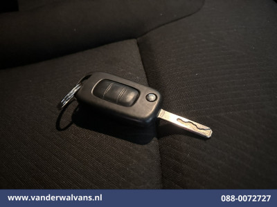 Renault Trafic 2.0 dCi 130pk L2H1 Euro6 Airco | Navigatie | LED | Cruisecontrol | Parkeersensoren, Bijrijdersbank foto 19