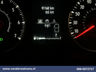 Renault Trafic 2.0 dCi 131pk L2H1 Euro6 Airco | LED | Cruisecontrol | 2500kg Trekhaak | Parkeersensoren Bijrijdersbank foto 19