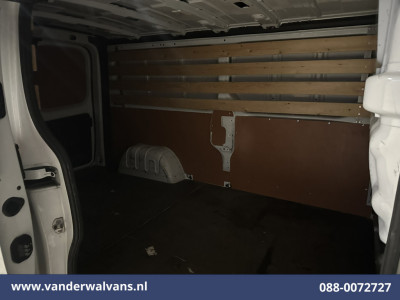 Renault Trafic 2.0 dCi 131pk L2H1 Euro6 Airco | Navigatie | LED | Apple Carplay | Cruisecontrol | Parkeersensoren 2500kg trekvermogen, Bijrijdersbank foto 14