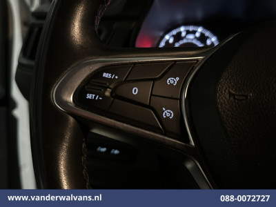Renault Trafic 2.0 dCi 131pk L2H1 Euro6 Airco | Navigatie | LED | Apple Carplay | Cruisecontrol | Parkeersensoren 2500kg trekvermogen, Bijrijdersbank foto 4