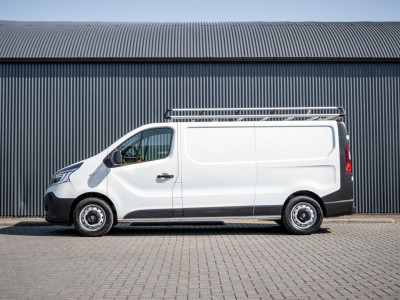 Renault Trafic 2.0 dCi 145 L2H1 | Automaat | 145 PK | 3-Zits | Camera | Cruise | Airco | Trekhaak foto 5