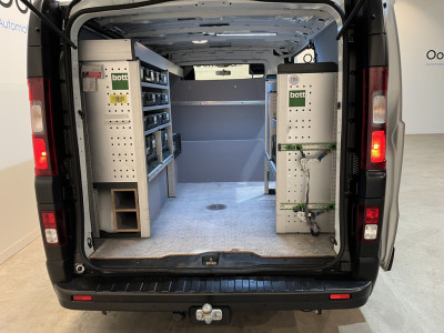 Renault Trafic 2.0 dCi 145 PK L1H1 Automaat Servicebus / Bott Inrichting / Euro 6 / Airco / CarPlay / Cruise Control / Trekhaak / PDC / LED / Klep / Navigatie / 72.200 KM !! foto 4