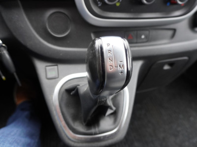 Renault Trafic 2.0 dCi 145PK T29 L2H1 Comfort Automaat Airco | Cruise | Navi | Trekhaak | Airco foto 14