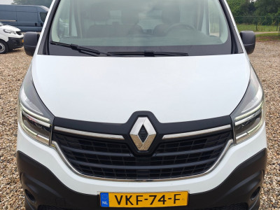 Renault Trafic 2.0 dCi 145 PK T L2H2 , 1e eig , euro 6 , Complete werkplaats inrichting met omvormer , trekhaak , airco cruise. foto 3