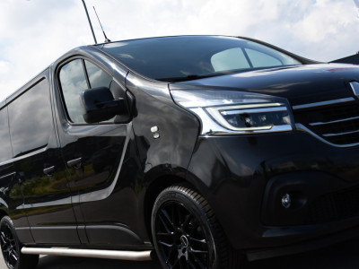 Renault Trafic 2.0 dCi 145 T29 L2H1 Black Edition Cruise, Sensoren, LED, 145pk, Multimedia, Automaat, Trekhaak, Betimmering, NAVI, Uniek! 17