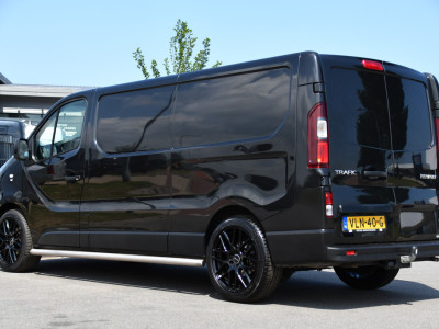 Renault Trafic 2.0 dCi 145 T29 L2H1 Black Edition Cruise, Sensoren, LED, 145pk, Multimedia, Automaat, Trekhaak, Betimmering, NAVI, Uniek! 3