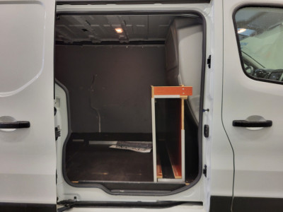 Renault Trafic 2.0dCi 145pk L2/H1 Automaat Euro 6! foto 7