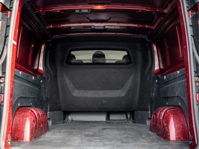 Renault Trafic 2.0 dCi 150 L2H1 | Automaat | 5-Zits | 150 PK | Camera | Cruise | Navi | Airco foto 10