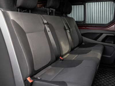 Renault Trafic 2.0 dCi 150 L2H1 | Automaat | 5-Zits | 150 PK | Camera | Cruise | Navi | Airco foto 14