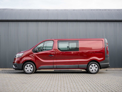 Renault Trafic 2.0 dCi 150 L2H1 | Automaat | 5-Zits | 150 PK | Camera | Cruise | Navi | Airco foto 5