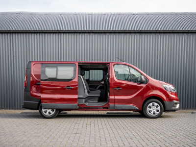 Renault Trafic 2.0 dCi 150 L2H1 | Automaat | 5-Zits | 150 PK | Camera | Cruise | Navi | Airco foto 6