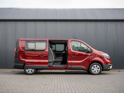 Renault Trafic 2.0 dCi 150 L2H1 | Automaat | 5-Zits | 150 PK | Camera | Cruise | Navi | Airco foto 7