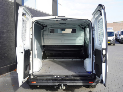 Renault Trafic 2.0 dCi 150PK Automaat EURO 6 - Airco - Navi - Cruise - €20.950,- Excl. foto 8