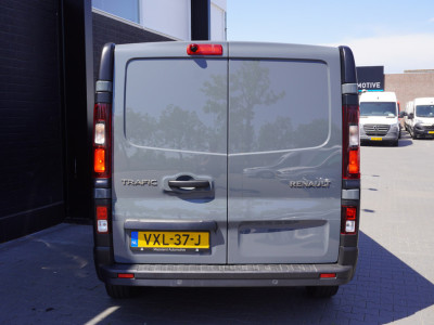 Renault Trafic 2.0 dCi 150PK Automaat L2 - EURO 6 - Airco - Navi - Cruise - €22.499,- Excl. 7