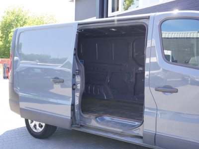 Renault Trafic 2.0 dCi 150PK Automaat L2 - EURO 6 - Airco - Navi - Cruise - €22.499,- Excl. 9