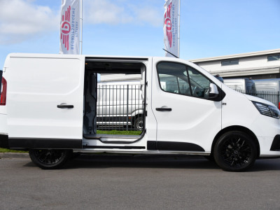 Renault Trafic 2.0 dCi 150 T29 L1H1 PB Edition Camer, Cruise, Carplay, LED, 2 x Schuifdeur, Automaat, Sensoren, CLIMA, Multimedia, 150pk, Keyless, Uniek! foto 11