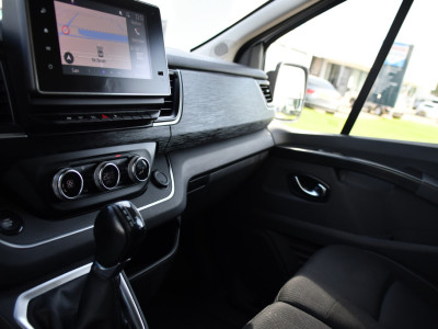 Renault Trafic 2.0 dCi 150 T29 L1H1 PB Edition Camer, Cruise, Carplay, LED, 2 x Schuifdeur, Automaat, Sensoren, CLIMA, Multimedia, 150pk, Keyless, Uniek! foto 17