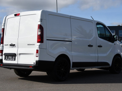 Renault Trafic 2.0 dCi 150 T29 L1H1 PB Edition Camer, Cruise, Carplay, LED, 2 x Schuifdeur, Automaat, Sensoren, CLIMA, Multimedia, 150pk, Keyless, Uniek! foto 6