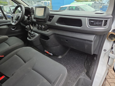 Renault Trafic 2.0 dCi 150pk L2 H1 Automaat Work Edition foto 2