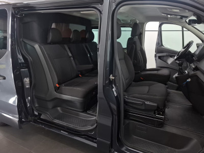 Renault Trafic 2.0 dCi 150pk L2 H1 DC Automaat BPM Vrij (Wordt verwacht) foto 3