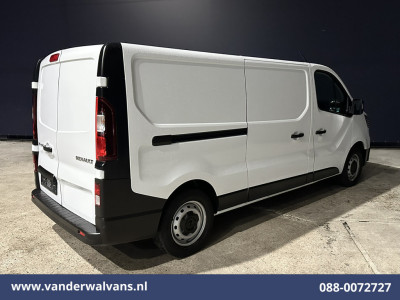 Renault Trafic 2.0 dCi 150pk L2H1 Euro6 Airco | Navigatie | Cruisecontrol | LED | Parkeersensoren Bijrijdersbank foto 11