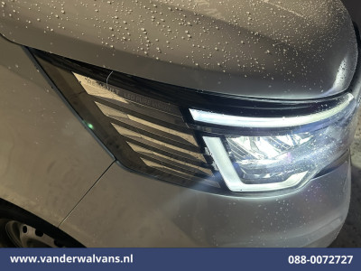Renault Trafic 2.0 dCi 150pk L2H1 Euro6 Airco | Navigatie | Cruisecontrol | LED | Parkeersensoren Bijrijdersbank foto 3