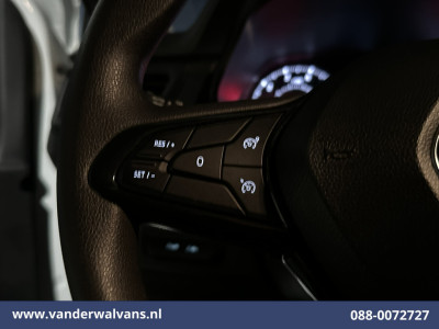 Renault Trafic 2.0 dCi 150pk L2H1 Euro6 Airco | Navigatie | Cruisecontrol | LED | Parkeersensoren Bijrijdersbank foto 5