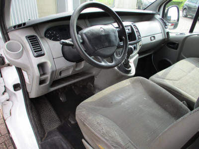 Renault Trafic 2.0 dCi 90 pk L1 H1 Trekhaak foto 5