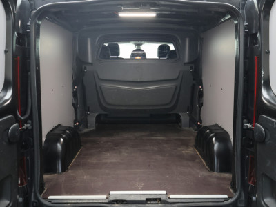 Renault Trafic 2.0 dCi Automaat 145 T29 L2H1 DC 5-zits Camera, Climate Control, Apple CarPlay, Navigatie, Trekhaak 17 foto 13