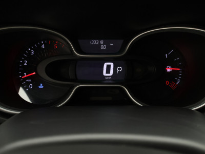 Renault Trafic 2.0 dCi Automaat 145 T29 L2H1 DC 5-zits Camera, Climate Control, Apple CarPlay, Navigatie, Trekhaak 17 foto 4