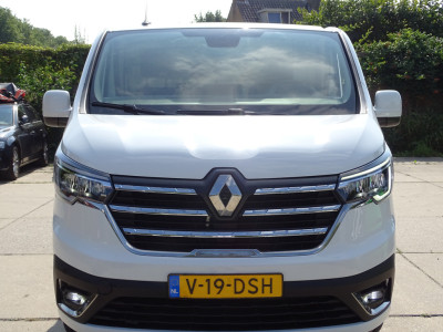 Renault Trafic 2.0 dCi L2H1 foto 2