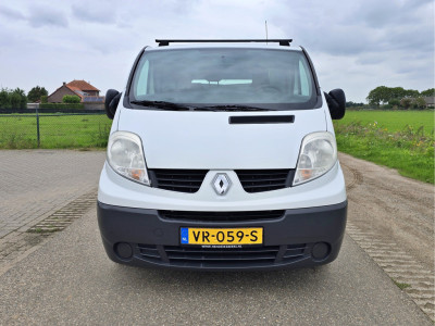 Renault Trafic 2.0 dCi T27 L1H1 Générique - 115 Pk - Euro 5 - Airco - Trekhaak foto 10