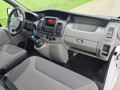 Renault Trafic 2.0 dCi T27 L1H1 Générique - 115 Pk - Euro 5 - Airco - Trekhaak foto 13