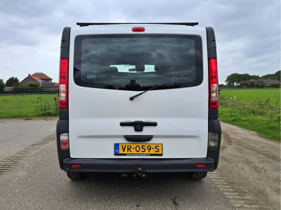 Renault Trafic 2.0 dCi T27 L1H1 Générique - 115 Pk - Euro 5 - Airco - Trekhaak foto 5