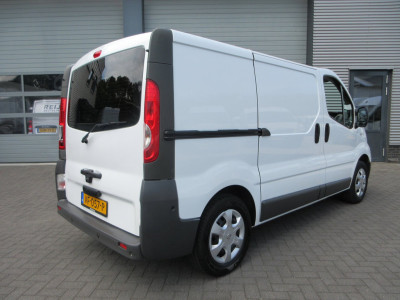 Renault Trafic 2.0 dCi T29 L1H1 airco 3