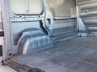 Renault Trafic 2.5 dCi T27 L1H1 MOTOR DEFEKT foto 9