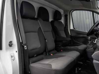 Renault Trafic / Primastar **dCi | L2H1 | Automaat | 150 PK | LED | Cruise | Airco | PDC | Euro 6** 13