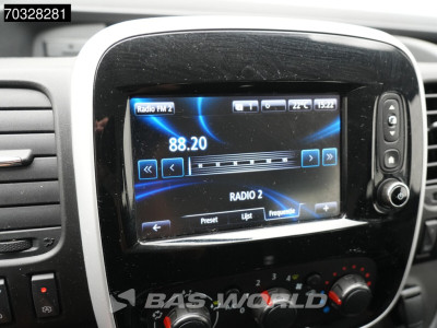Renault Trafic 120pk Personenvervoer 9-Persoons Airco Cruise Parkeersensoren Euro6 Passenger Transport TV Taxi Airco Cruise control 20