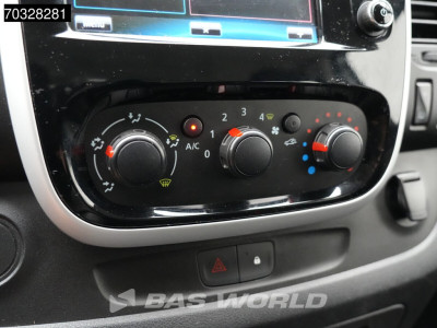 Renault Trafic 120pk Personenvervoer 9-Persoons Airco Cruise Parkeersensoren Euro6 Passenger Transport TV Taxi Airco Cruise control 21
