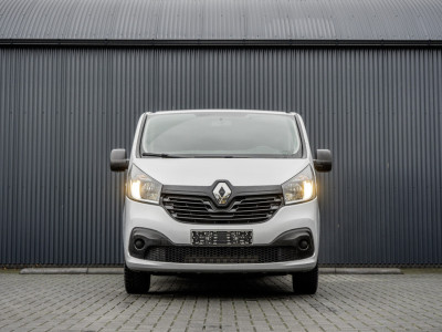 Renault Trafic Passenger **1.6 dCi 9-Pers L2H1 | Incl. BPM, BTW vrij | R-Link | Navi | A/C | Cruise | PDC | MF Stuur | Start / Stop** foto 2