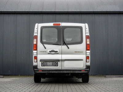 Renault Trafic Passenger **1.6 dCi 9-Pers L2H1 | Incl. BPM, BTW vrij | R-Link | Navi | A/C | Cruise | PDC | MF Stuur | Start / Stop** foto 7