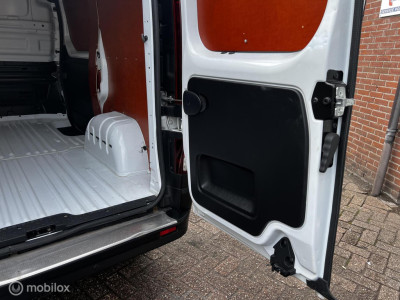 Renault Trafic bestel 1.6 dCi T27 L1H1 Comfort 201120 km foto 8