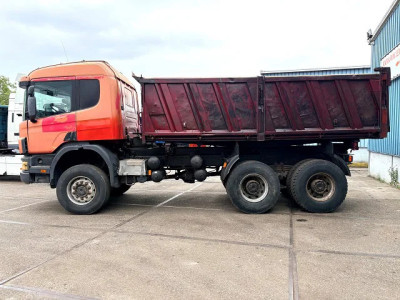 Scania P124-360 C 6x6 FULL STEEL 3-WAY KIPPER (12 GEARS MANUAL GEARBOX / REDUCTION AXLES / FULL STEEL SUSPENSION / P.T.O. / ETC.) foto 5