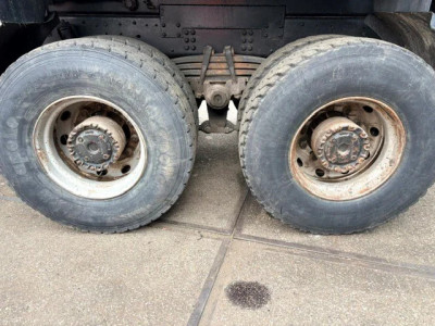Scania P124-360 C 6x6 FULL STEEL 3-WAY KIPPER (12 GEARS MANUAL GEARBOX / REDUCTION AXLES / FULL STEEL SUSPENSION / P.T.O. / ETC.) foto 7